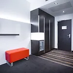 Garner - Mitte By Ihg Hotel