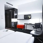Garner - Mitte By Ihg 4*