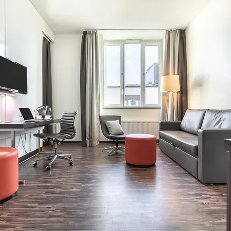 Garner - Mitte By Ihg فندق