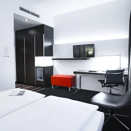 Garner - Mitte By Ihg 4*