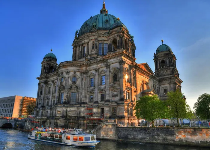 Garner - Mitte By Ihg Otel Berlin