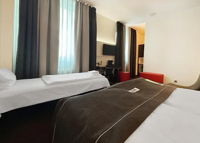 فندق Garner - Mitte By Ihg 4*